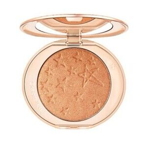 CHARLOTTE TILBURY
Glow Glide Face Architect Highlighter - Rose Gold Glow
